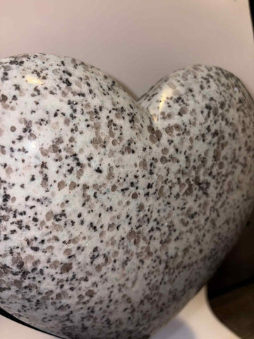 Kiwi Jasper Heart | 9 inch x 8 inch